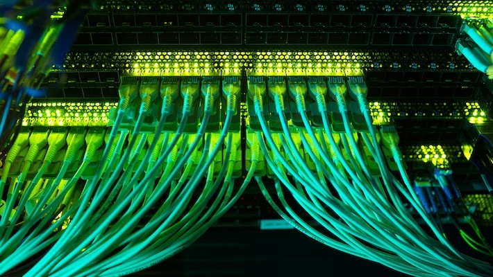 Routage spécifique dans les conceptions de circuits imprimés DDR à haute vitesse