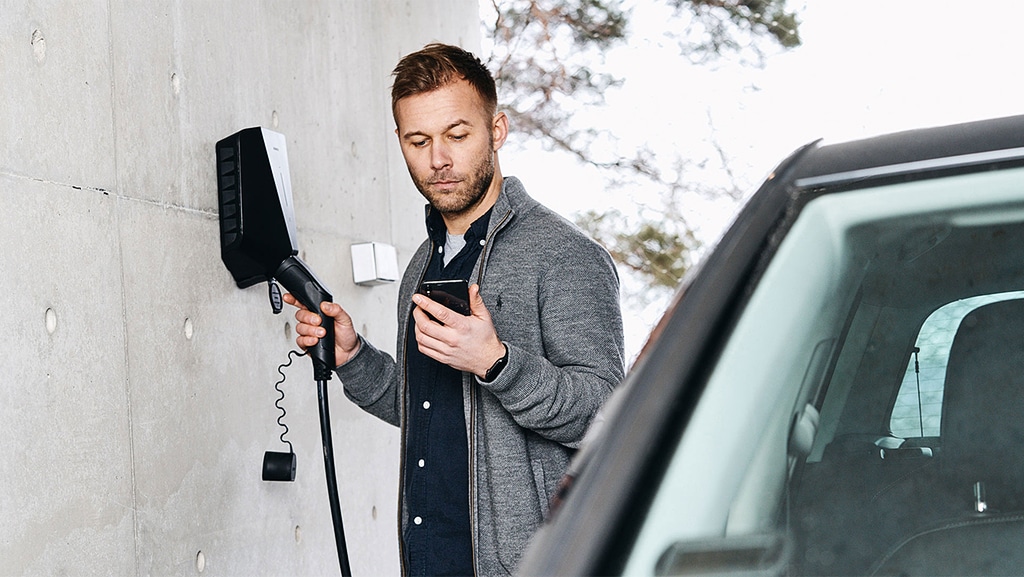 Laddbox för elfordon från Eeasee | NCAB Group